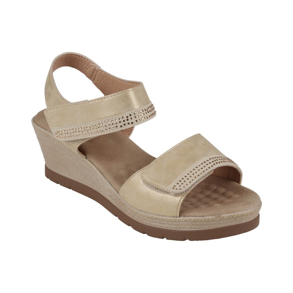 GC Shoes Women's Jorda Embellished Wedge Sandals Gold, Size 6.5M